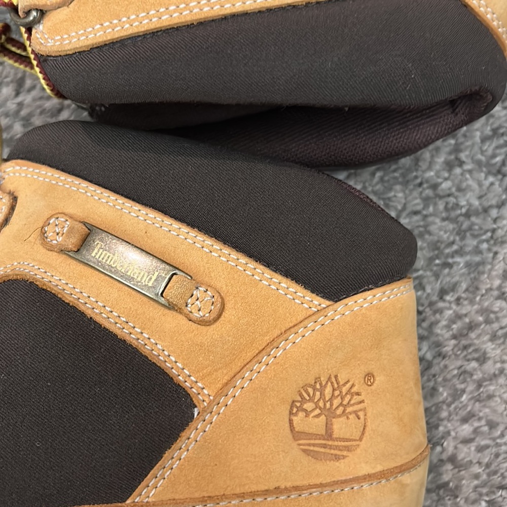 Timberland Boots - Picture 12 of 12